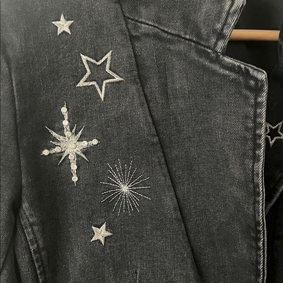DRIFTWOOD Washed Black Celestial Embroidered Denim Jacket Pockets XS Reg. $218 - Picture 7 of 13